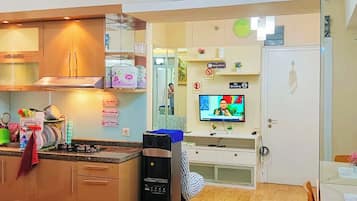 Family Room | Private kitchen