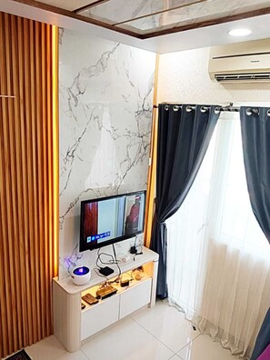 Living area - Siginjae Rooms (Jakarta)