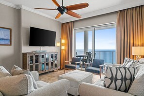 Smart TV - Huge Balcony-Spectacular Views-Penthouse 4BR/4Bath (Panama City Beach)