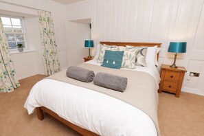 Bügeleisen/Bügelbrett, kostenloses WLAN, Bettwäsche