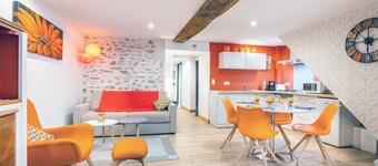 Holiday Home 'Les Glycines 1' with Private Terrace, Balcony and Wi-Fi