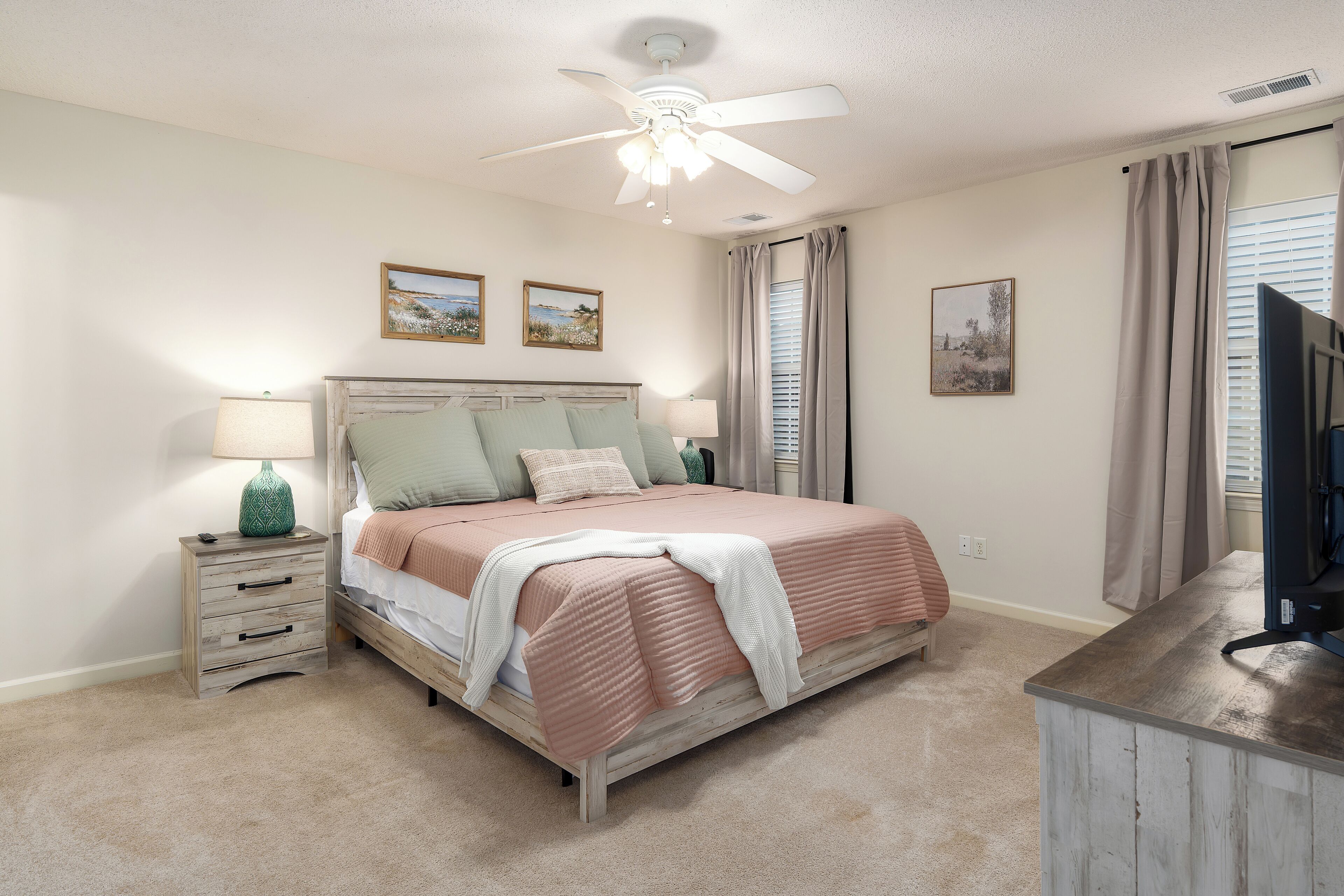 Bügeleisen/Bügelbrett, WLAN, Bettwäsche