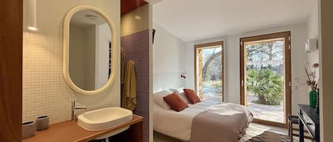 Internet, bed sheets