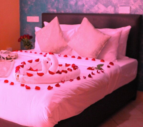 华丽双人房, 城市景观 | 免费 WiFi、床单