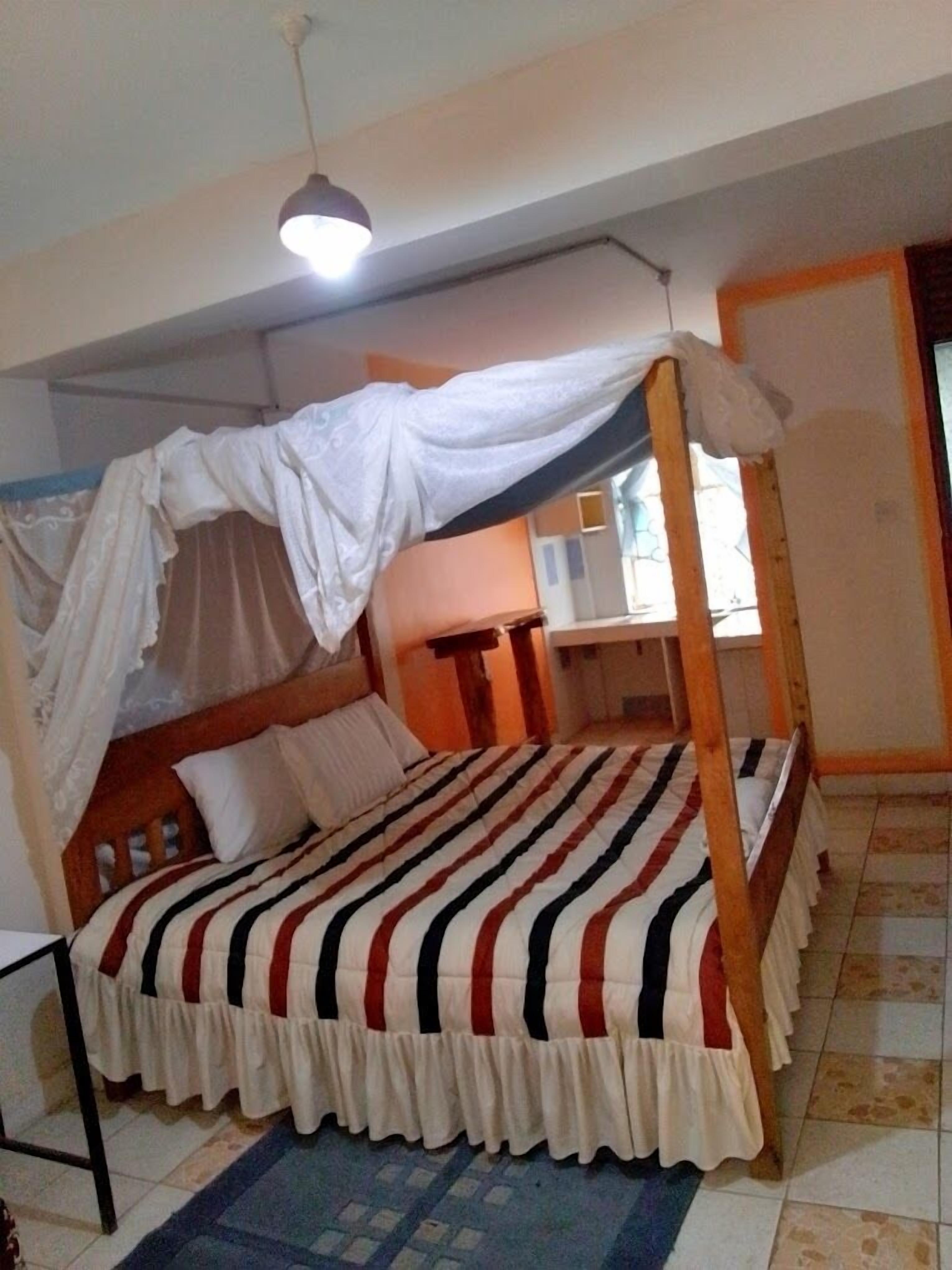 Deluxe Double Room, City View | Free WiFi, bed sheets