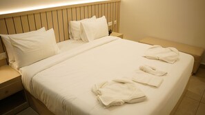 Desk, laptop workspace, free WiFi - Vox Holiday (Palakkad)