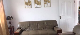 Tana center ville - large 3 bedroom apartment, breathtaking view!