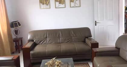 Tana center ville - large 3 bedroom apartment, breathtaking view!