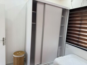 Ferros/tábuas de passar roupa, roupa de cama