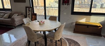 Perfect 2-bedroom apartment with AC in charming Bethlehem