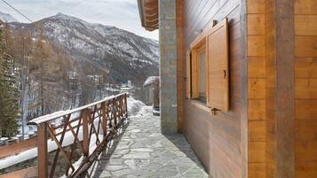 Enceinte de lâhĂ©bergement