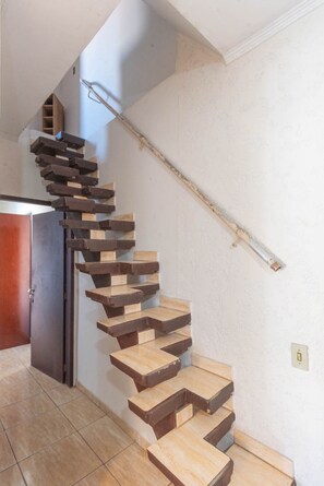 Rumah, Boleh Merokok