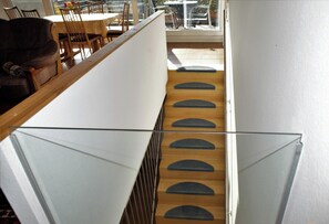 Interior - Apartment 'Ferienwohnung 2' with Lake View, Balcony and Wi-Fi (Reichenau)