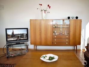 Interior - Apartment 'Ferienwohnung 2' with Lake View, Balcony and Wi-Fi (Reichenau)