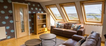 4-Bed Lerwick Home, Sea View, Wood Stove