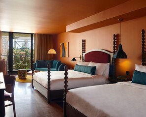 Iron/ironing board, free WiFi, bed sheets