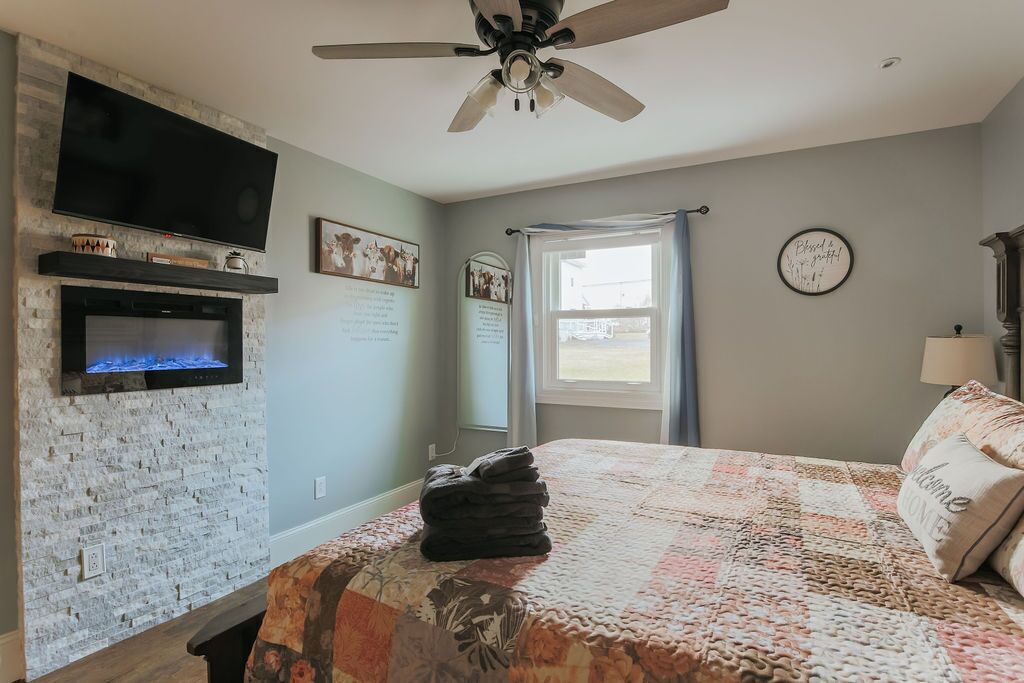 1 bedroom, WiFi (free), bed sheets