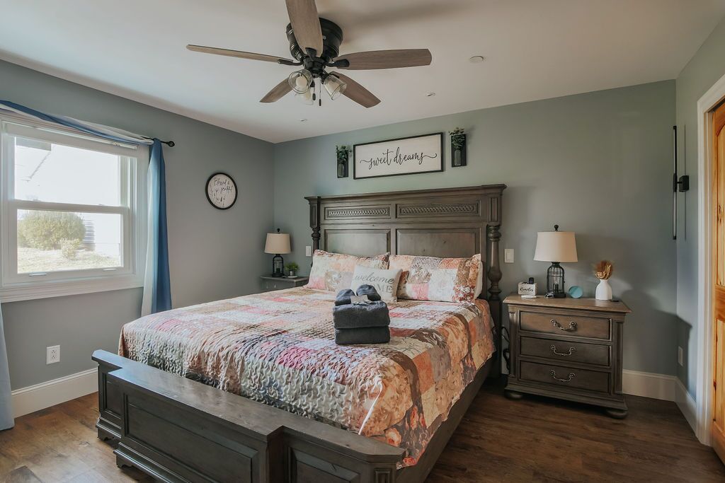 1 bedroom, WiFi (free), bed sheets