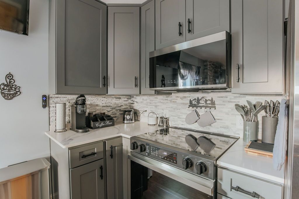 Fridge, microwave, oven, dishwasher