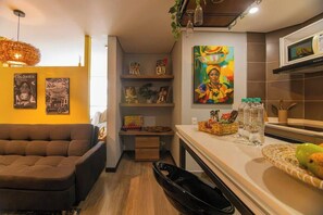 Interior - Appreciate Bogotá sunsets from the 22nd FL of this cozy, fully furnished studio. (Bogota)