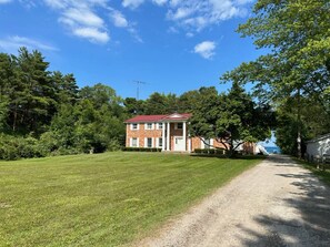 Exterior - BIG House at New Resort in Lexington - 4000+ Sq Ft (Lexington)