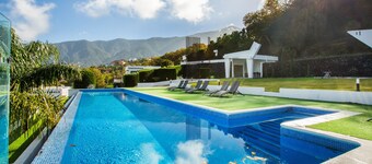 Vacation Home 'Golosa 1' with Spectacular Views, Pool & Jacuzzi