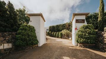 Enceinte de lâhĂ©bergement