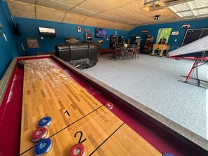 Spielezimmer