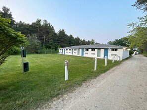 Esterni
