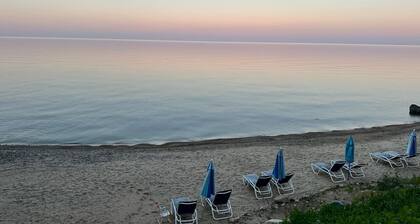 Great Lakes Resort - Jr Suite - Suite 6