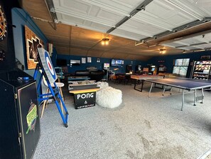 Games room - Suite #2 - Resort in Lexington -2 Bed 2 Bath (Lexington)