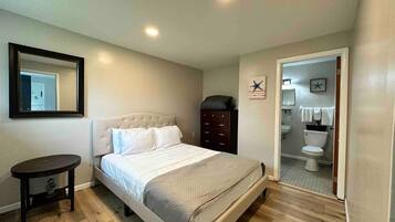 Cuna de viaje, wifi y ropa de cama