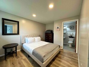 Cuna de viaje, wifi y ropa de cama