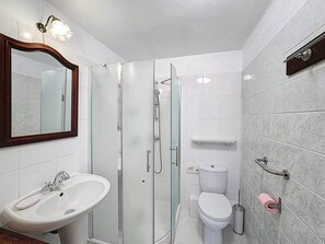 Hair dryer - APPA Lou Rayas 2 (Saintes-Maries-de-la-Mer)