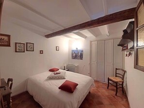 Room - Appa 13 Rue François Médina (Saintes-Maries-de-la-Mer)