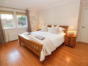 6 bedrooms, individually decorated, individually furnished, free WiFi - Cramar Cottage (Glasgow)