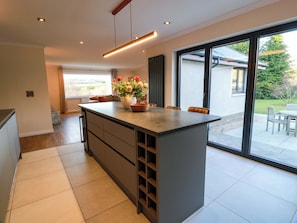 Interior - Cramar Cottage (Glasgow)