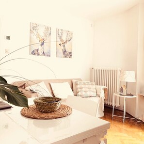 Living area - Quiet apartment with rooftop terrace. Between San Marco and Rialto. (Venise)