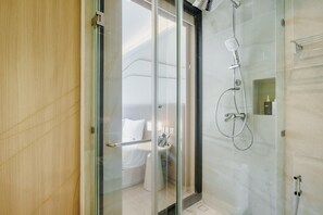Deluxe-Apartment (0 Bedroom) | Badezimmer