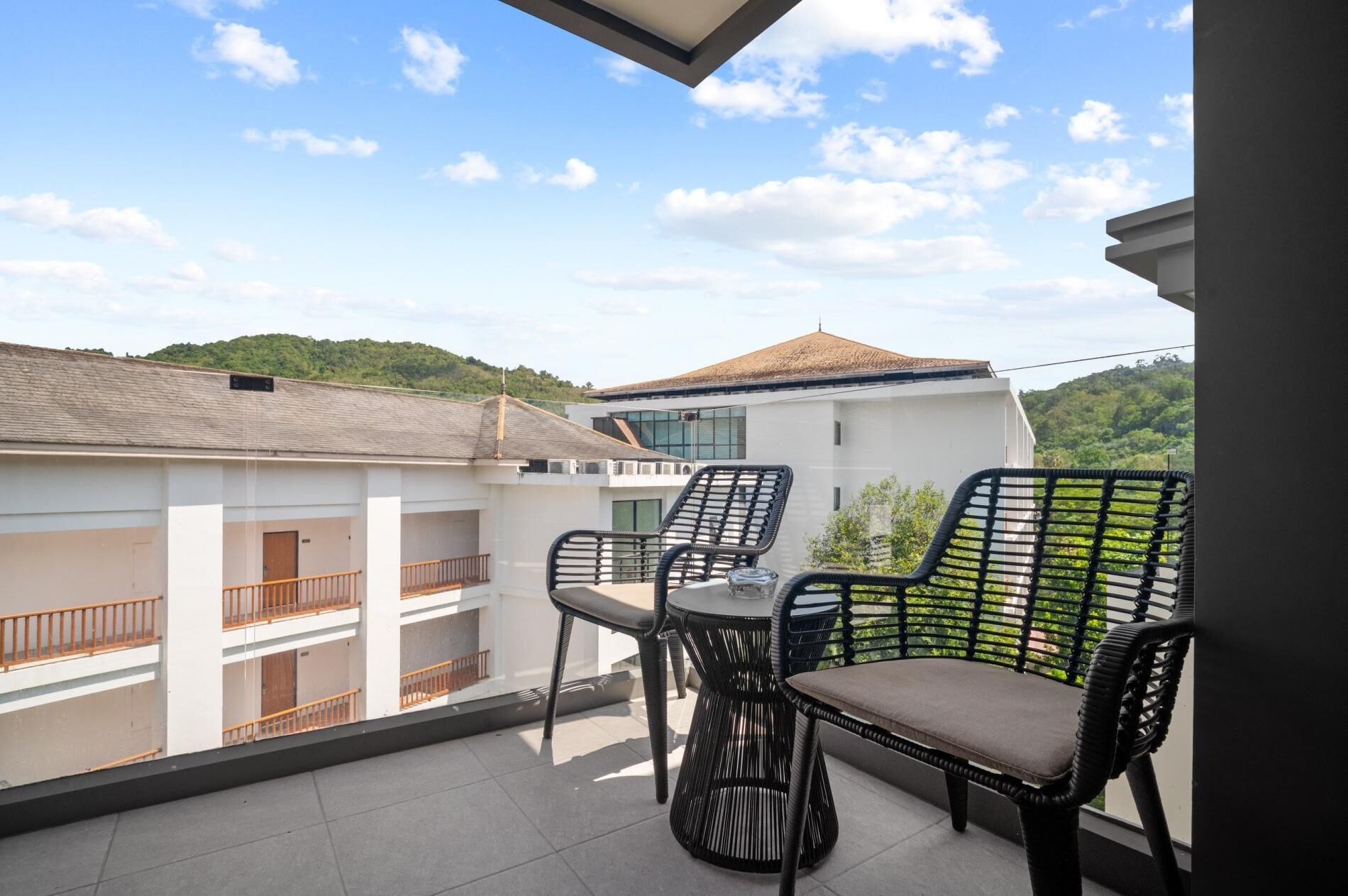 Apartment (1 Bedroom) | Property grounds