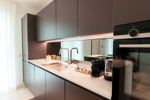 Private kitchen - Villa Melodica (Lombardia)