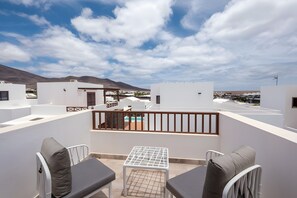 Terrace/patio - Vacation Villa 'Ancoa' with Private Pool, Wi-Fi and Air Conditioning (Yaiza)