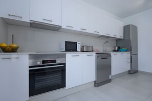 Private kitchen - Vacation Villa 'Ancoa' with Private Pool, Wi-Fi and Air Conditioning (Yaiza)