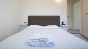 1 Schlafzimmer, Bügeleisen/Bügelbrett, kostenloses WLAN, Bettwäsche