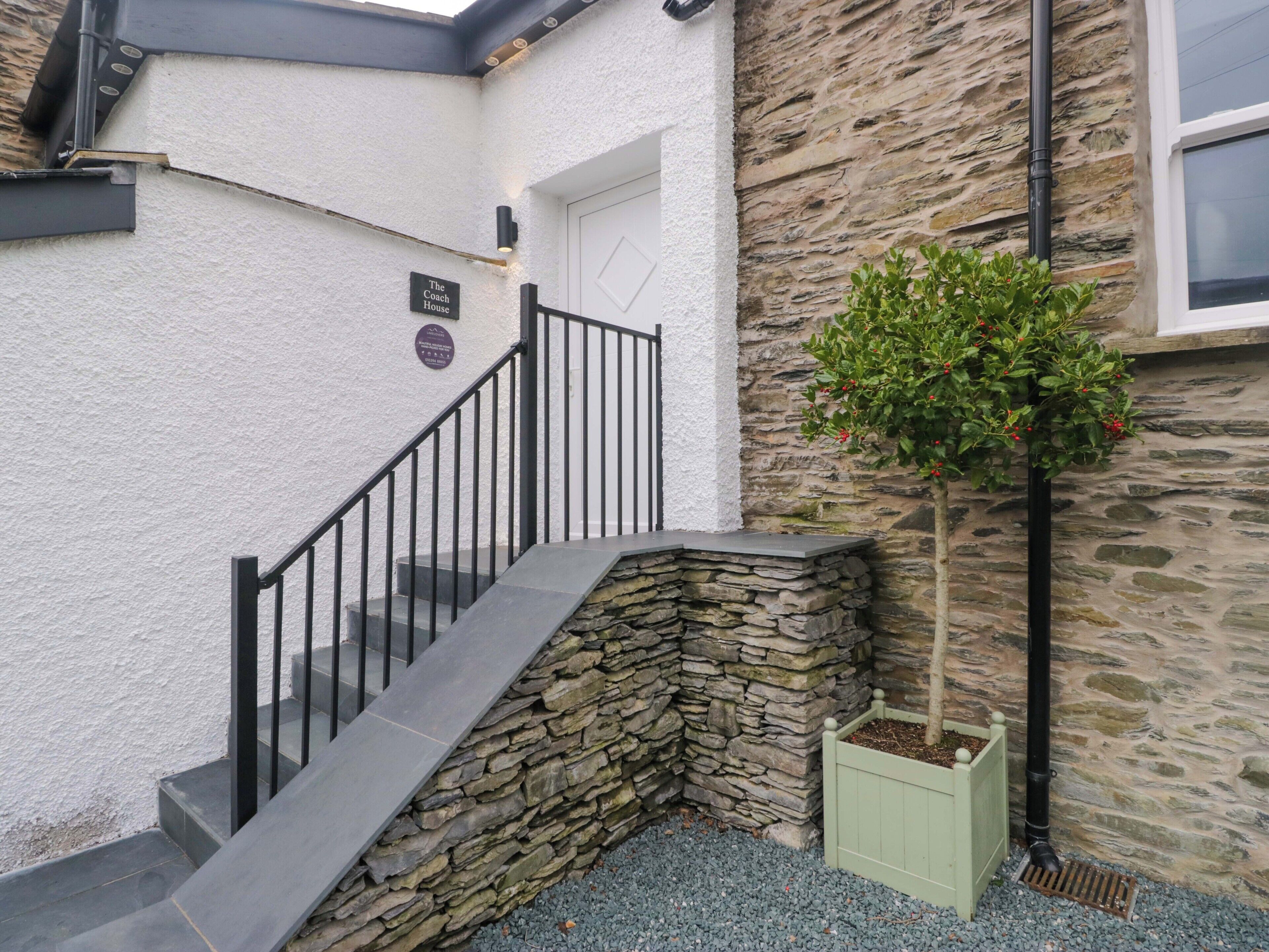 Cottage | Exterior detail