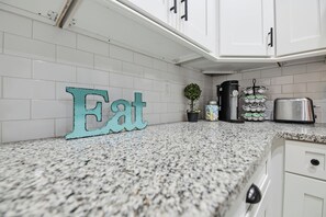 Interior - Cozy Coastal Retreat w/ Fire Pit • Grill • Outdoor Games • Family & Pet Friendly (St. Augustine)