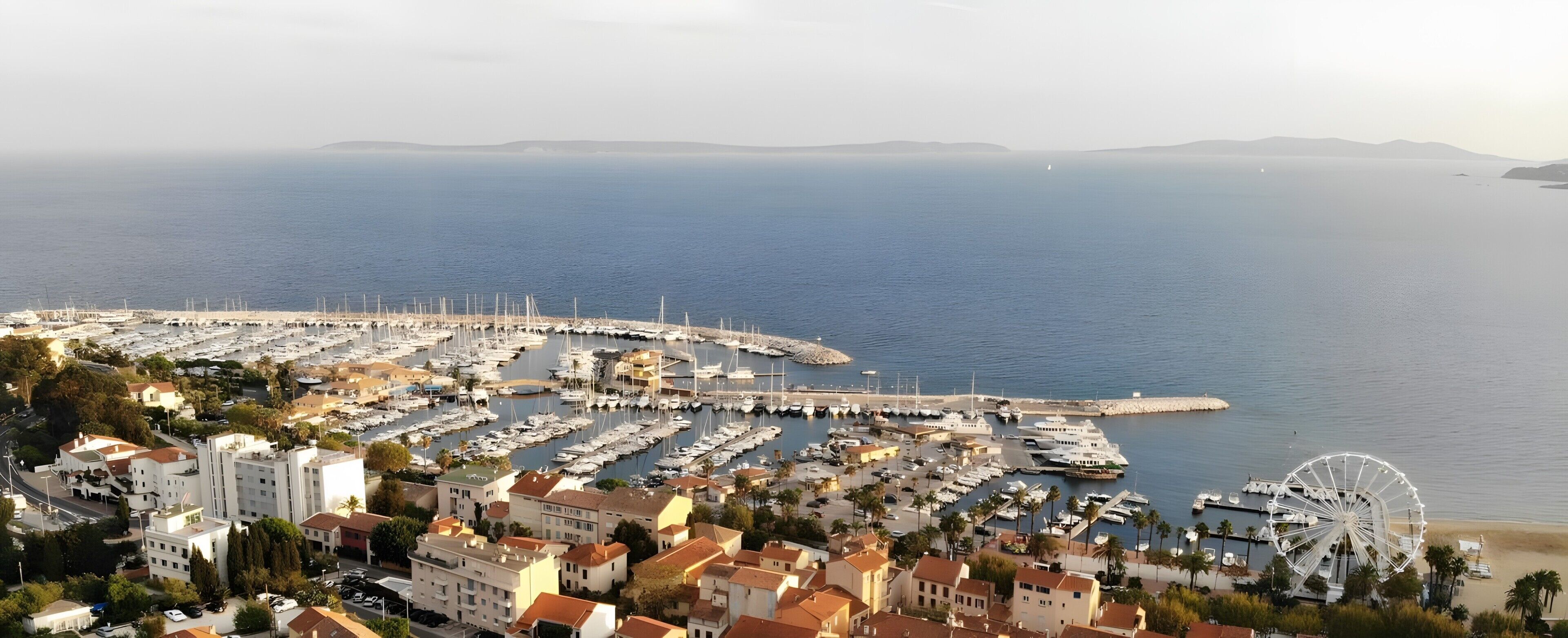 Marina/club náutico