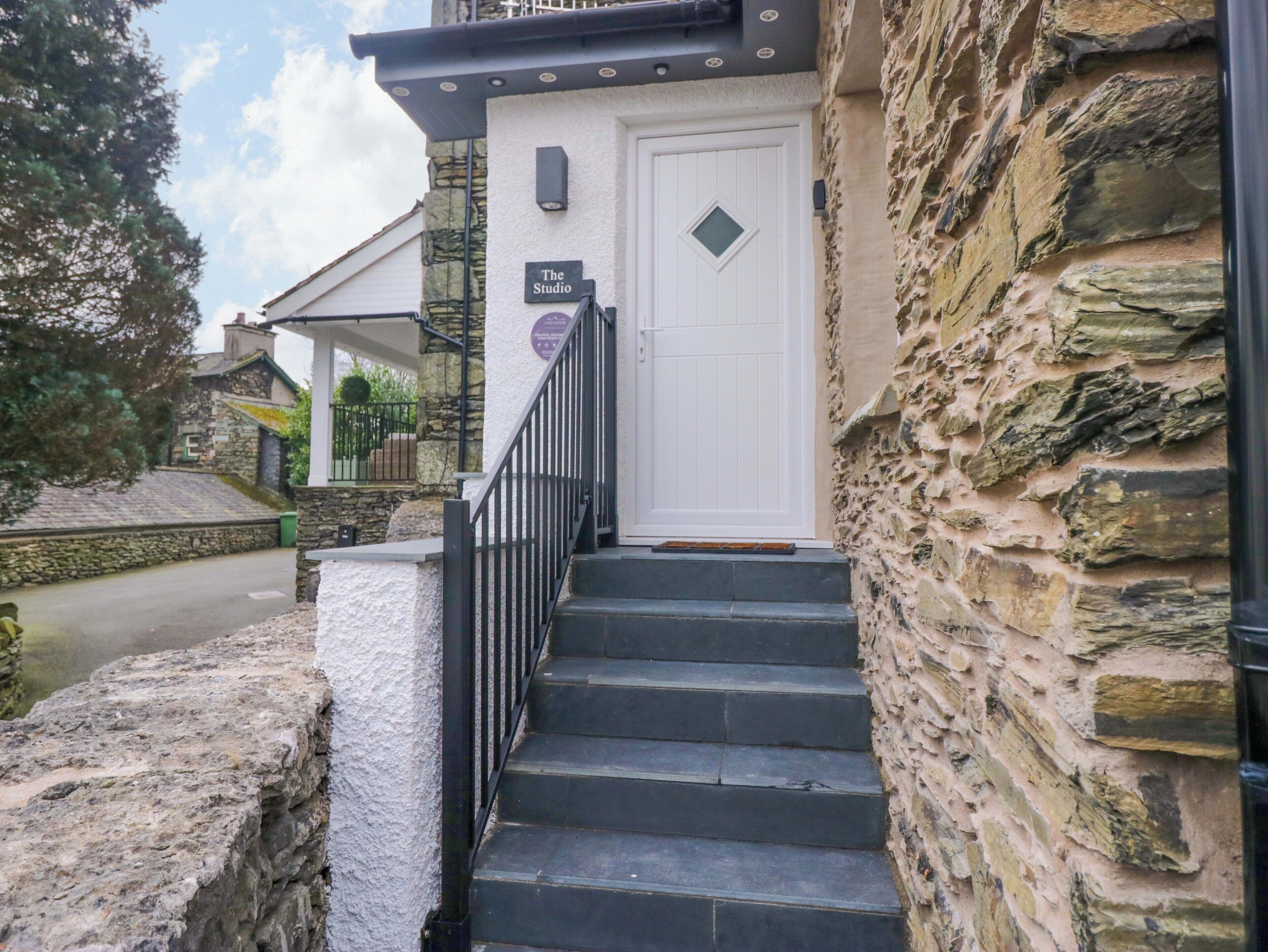 Cottage | Exterior detail
