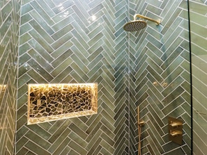 Shower - The Studio (Windermere)