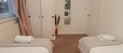 2 bedrooms, individually decorated, individually furnished, free WiFi